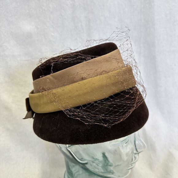 Corona Vintage 50s 60s Brown Velvet Pillbox Cloche Hat With Ribbon Band And Veil main image 12